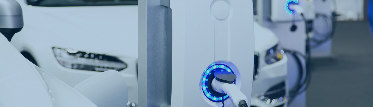SCALABLE AND MODULAR DC FAST EV CHARGER