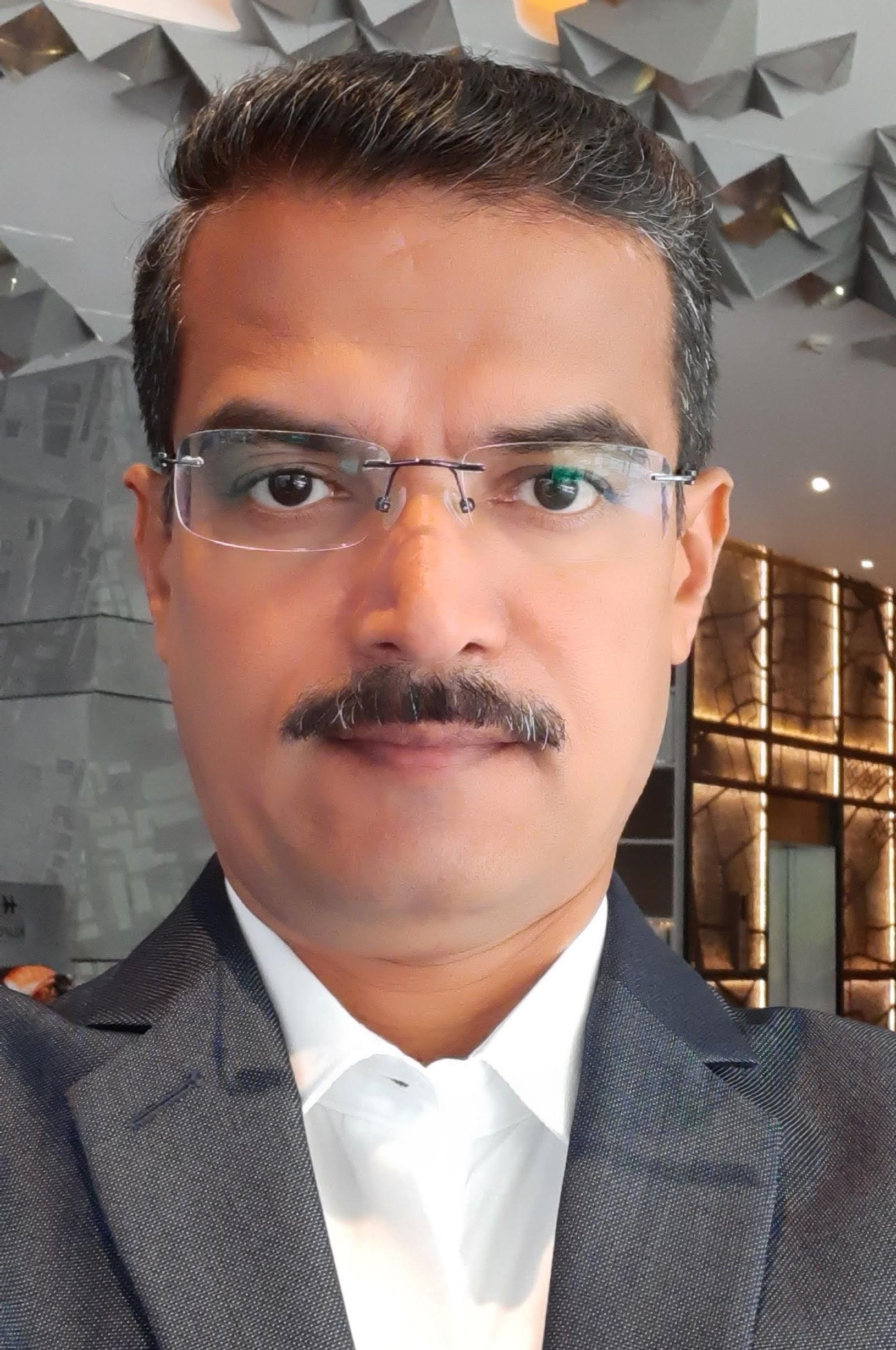 Suresh MR