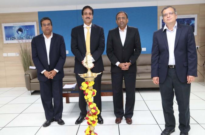 (L-R – Dr Keshab Panda, Dinesh Malkani, S.N Subrahmanyan, Amit Phadnis)