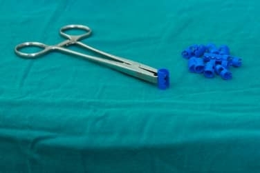 Surgical Clip with Wireless Clip Counter
