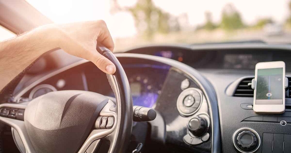 Adaptive AUTOSAR – Simplifying the Journey toward Software-Defined Vehicles Adaptive AUTOSAR – Simplifying the Journey toward Software-Defined Vehicles