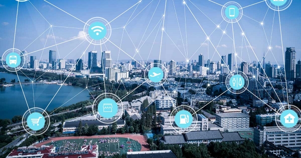 Beyond Citizen Co-creation—Bolstering Smart City Initiatives with IoT Beyond Citizen Co-creation—Bolstering Smart City Initiatives with IoT